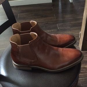 Joseph Abboud leather Chelsea boots